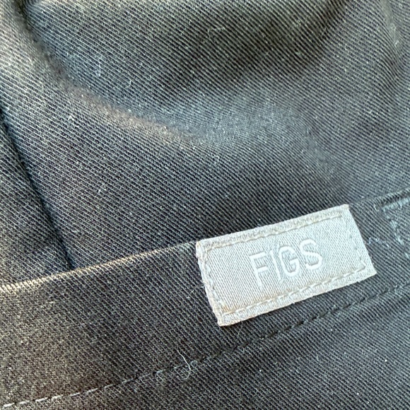 Figs Women's Black Pants - Picture 8 of 12
